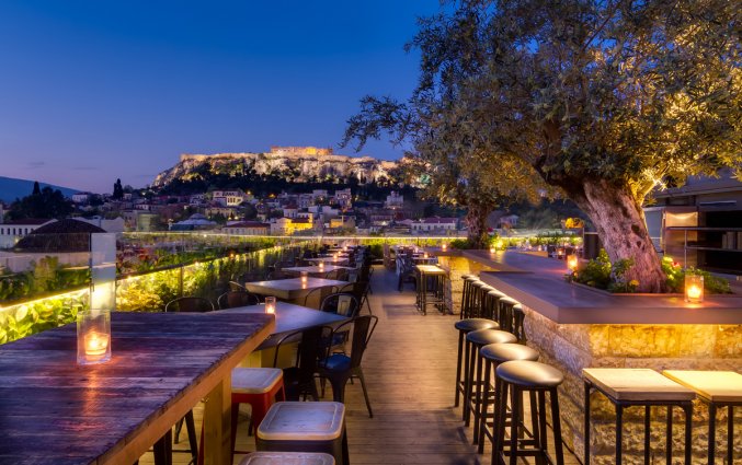 Dakterras met uitzicht van Hotel 36O Degrees in Athene