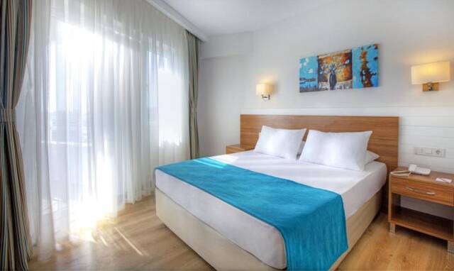 Kamer van Hotel Grand Park Lara in Antalya