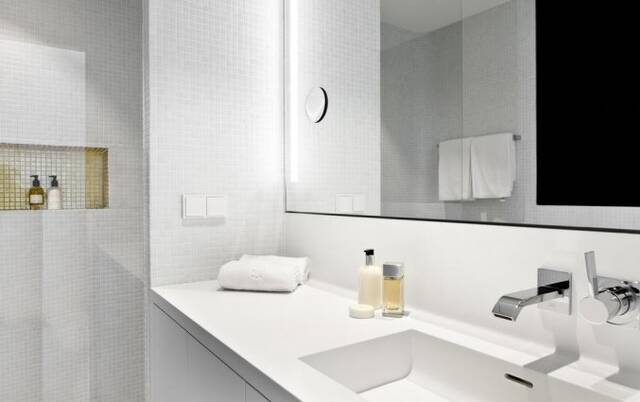 Badkamer van een appartement van hotel PhilsPlace in Wenen