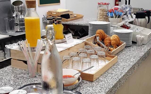 Ontbijtbuffet van Hotel La City Mercado in Alicante