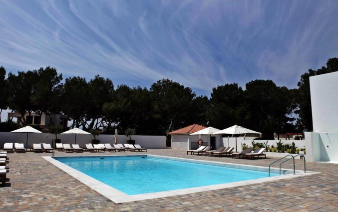 Zwembad in Hotel Anfora op Ibiza