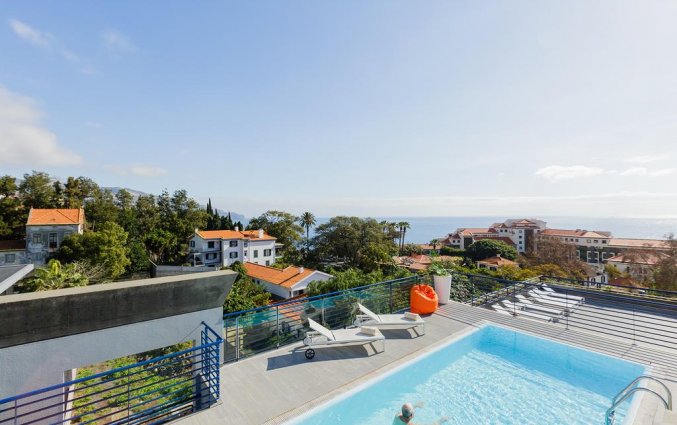 Ontbijtruimte met buffet van Hotel Terrace Mar Suite op Madeira