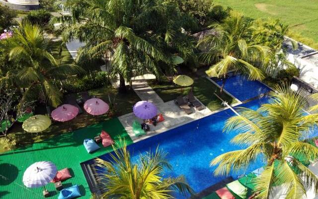 Zwembad van hotel Seminyak Garden Bali