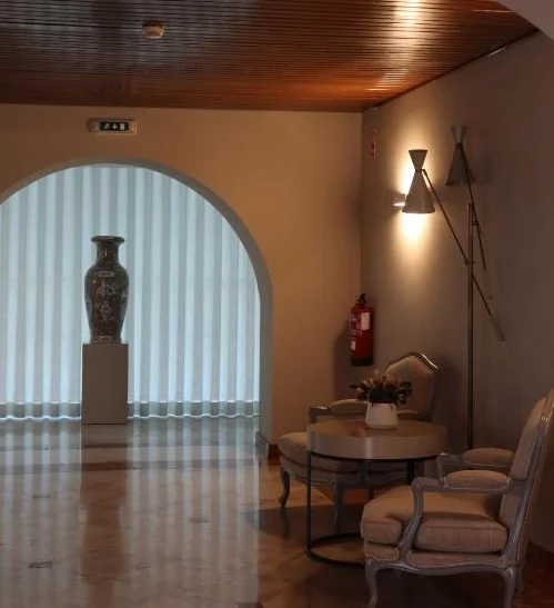 Hotel Suave Mar gang
