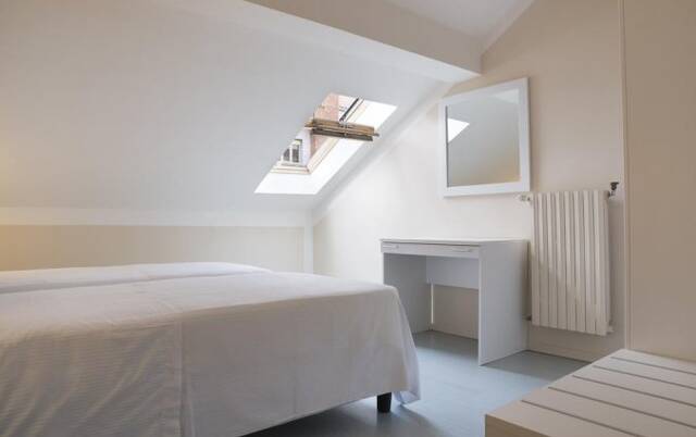 Tweepersoonskamer van hotel Tourist