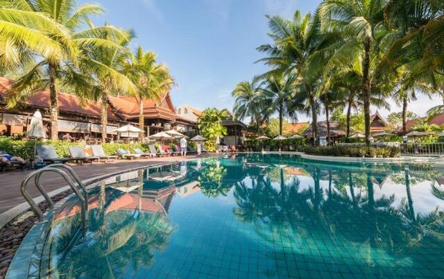 Zwembad van Resort Khaolak Bhandari