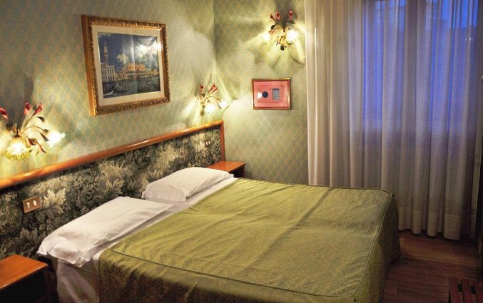 Tweepersoonskamer van hotel Venezia