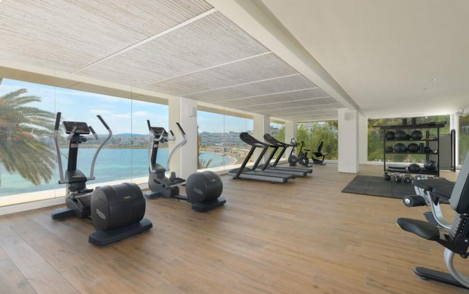 Fitnessruimte van Hotel Amare Beach op Ibiza