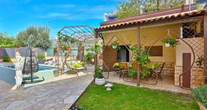 Tuin van Appartementen Ivan in Solin