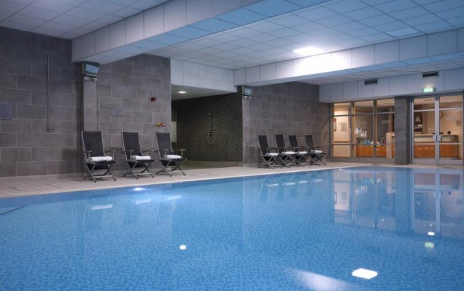 Zwembad van hotel Macdonald Holyrood in Edinburgh