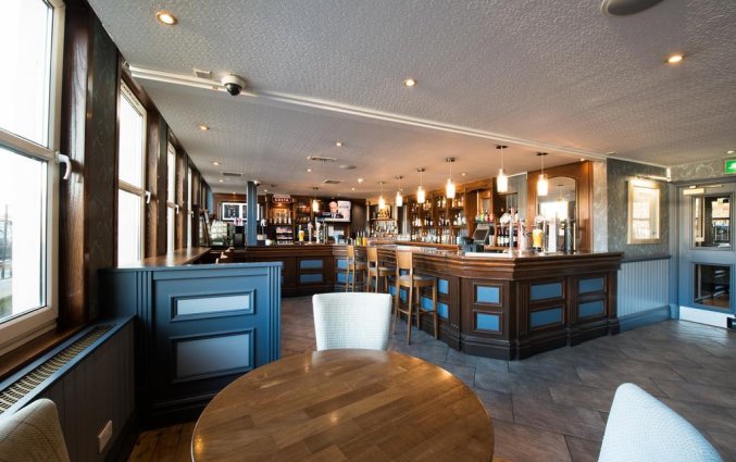 Bar van hotel Jury's Inn in Edinburgh