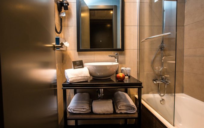 Badkamer van hotel NYX in Madrid