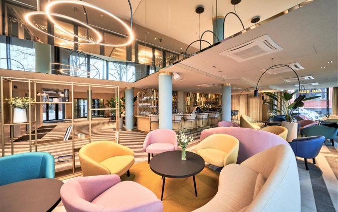 Lobby van Hotel Wellton Riverside Spa in Riga
