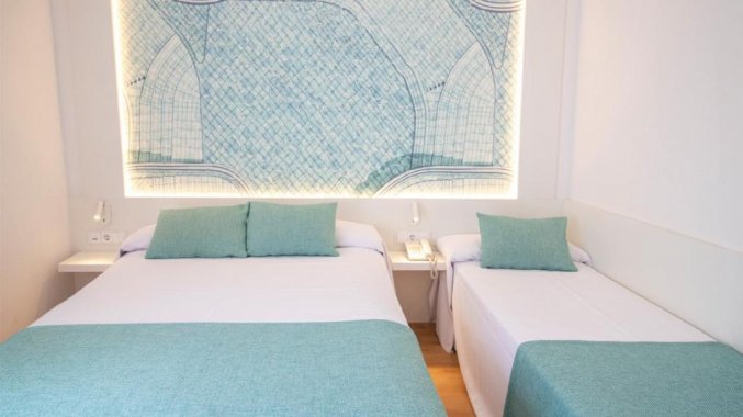 Slaapkamer van hotel Golden Taurus Aquapark in Costa Brava