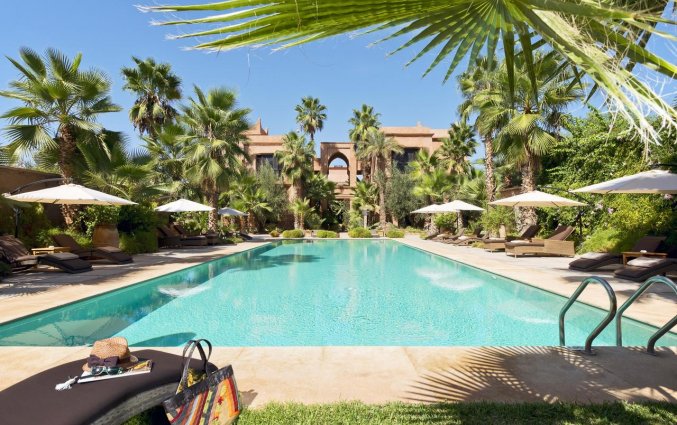 Zwembad van Hotel Tigmiza Suites en Pavillions in Marrakech 