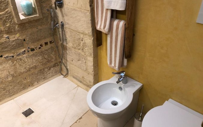Badkamer van B&B Borgo in Corte in Puglia