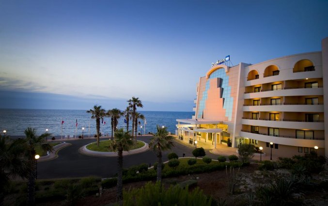 Voorkant van Resort Radisson Blu in Malta St Julians