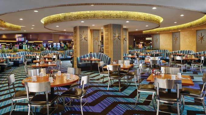 Restaurant van hotel Luxor en Casino