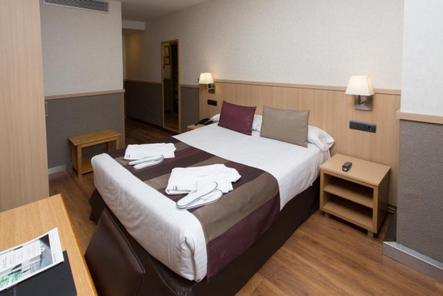 Tweepersoonskamer van Hotel Catalonia Park G&uuml;ell in Barcelona