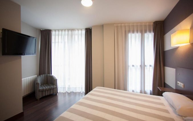 Tweepersoonskamer van Hotel Sirimiri in Bilbao