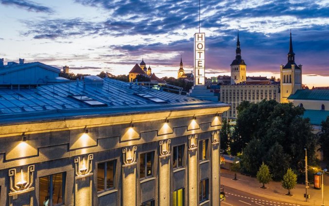 Buitenaanzicht van hotel Palace Tallinn