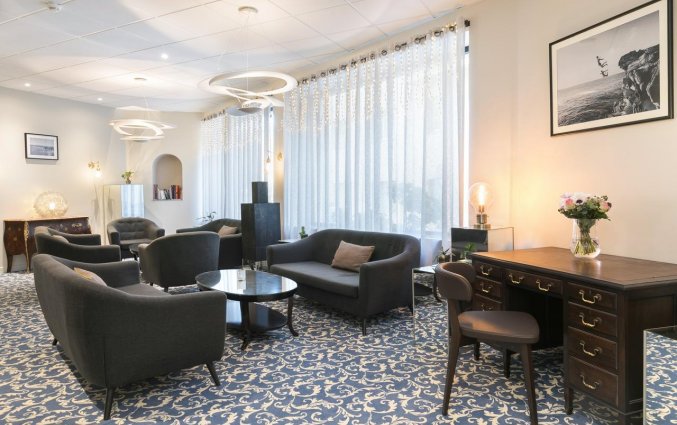 Lounge van Hotel Locarno Nice