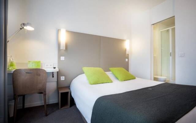 Tweepersoonskamer van Hotel Campanile Hotel Nice Centre Acropolis in Nice