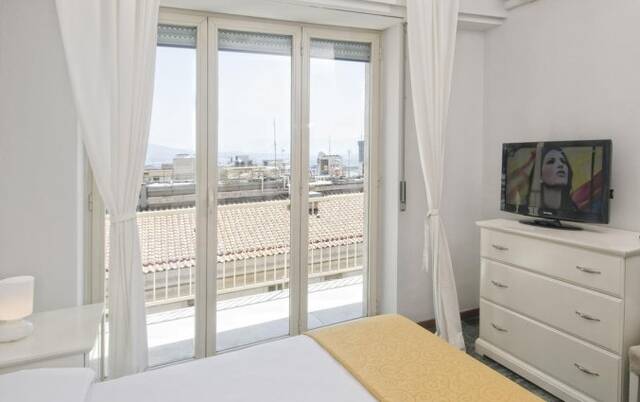 Tweepersoonskamer van San Giacomo 32 Residence in Napels