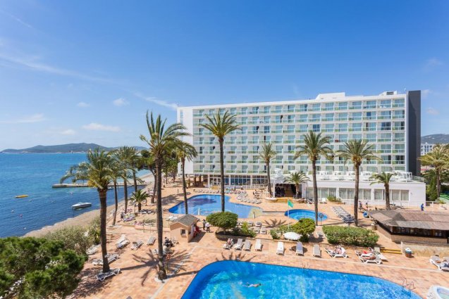 Hotel Sirenis Club Tres Carabelas & Spa op Ibiza