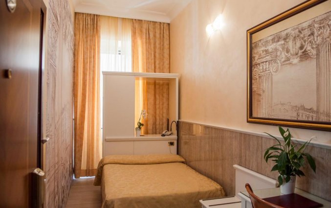 Tweepersoonskamer van Hotel Palladium Palace Rome