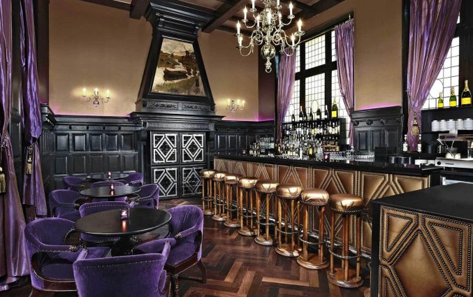 Bar van Hotel Des Indes in Den Haag