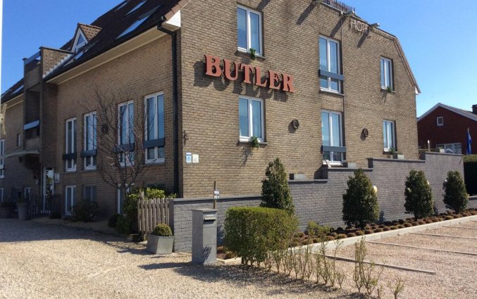 Buitenaanzicht van Hotel Butler Brugge