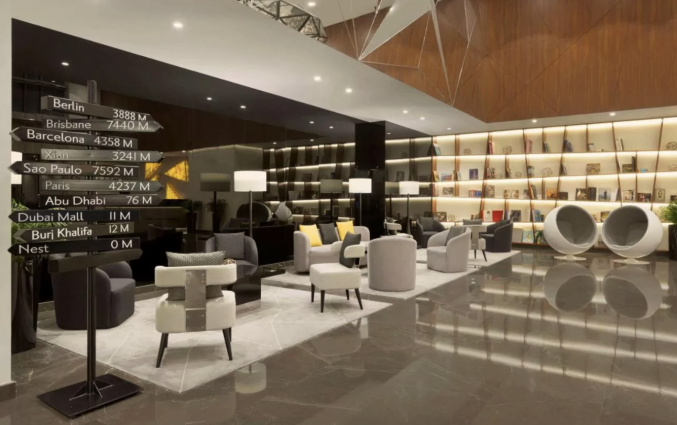 Lobby van hotel TRYP by Wyndham Dubai