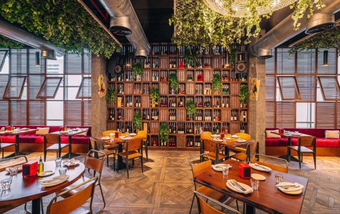 Restaurant van hotel TRYP by Wyndham Dubai