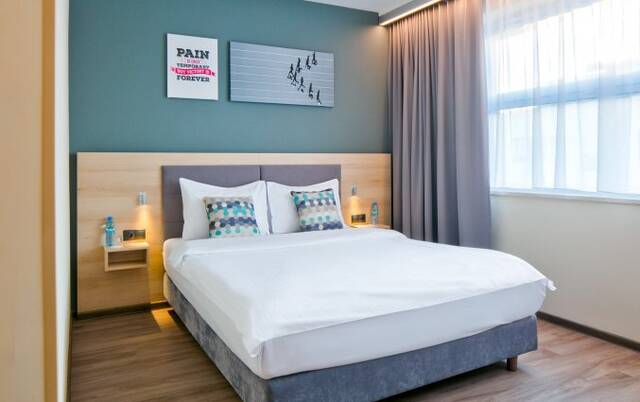 Tweepersoonskamer van Hotel Start Atos in Warschau