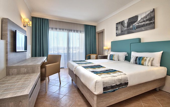 Tweepersoonskamer van Hotel Labranda Riviera Premium Resort Spa op Malta