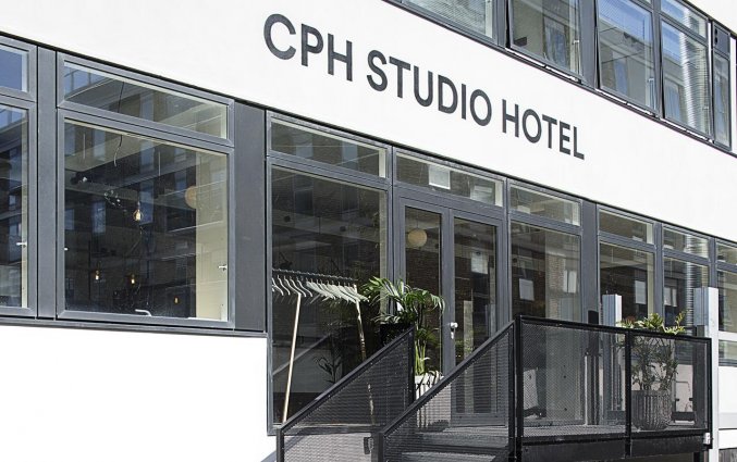 Ingang van Hotel CPH Studio in Kopenhagen