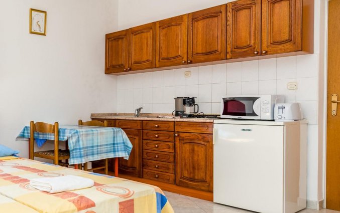 Kitchenette van Aparthotel Villa Viljalo in Dubrovnik