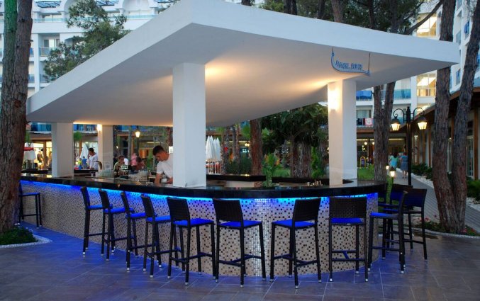 Poolbar van Hotel Maya World in Side