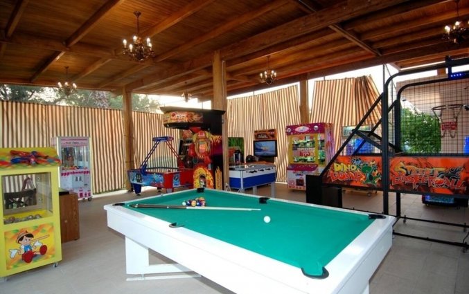 Spelletjeskamer van Hotel Maya World in Side