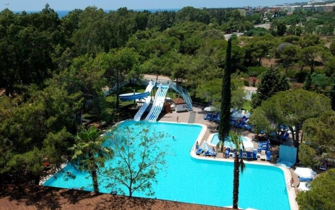 Zwembad van Hotel Maya World in Side