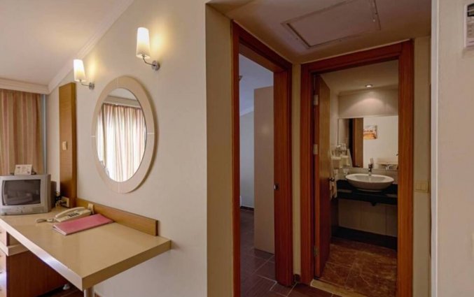 Tweepersoonskamer van Aparthotel Risus in Side