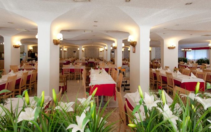 Restaurant van Hotel Febeach in Side