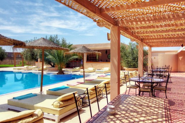Tuin met zwembad van Riad La Maison Des Oliviers Marrakech