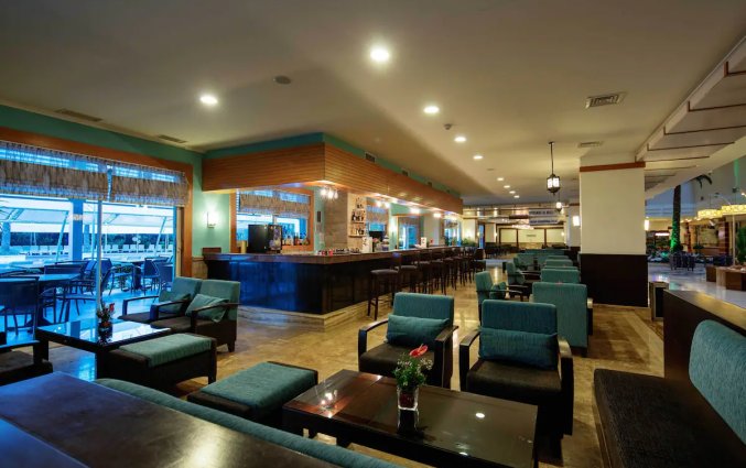 Bar van Resort Crystal Admiral Suites en Spa in Side