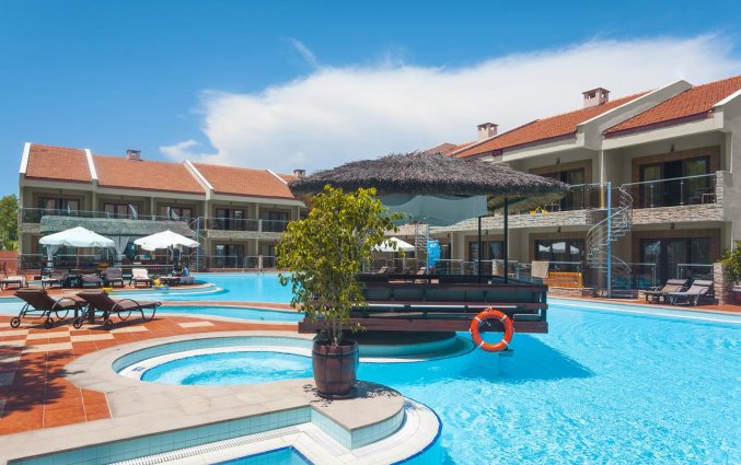 Buitenzwembad van Hotel Turan Prince World in Side