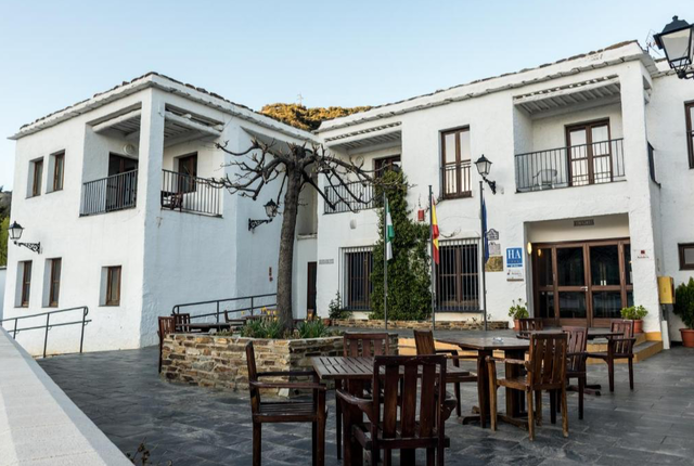 Hotel Villa Turistica de Bubion