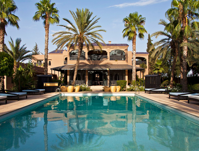 Buitenzwembad van hotel Palais de l'O in Marrakech