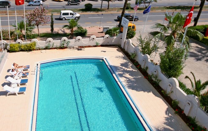 Zwembad van Hotel The Corner Park in Antalya