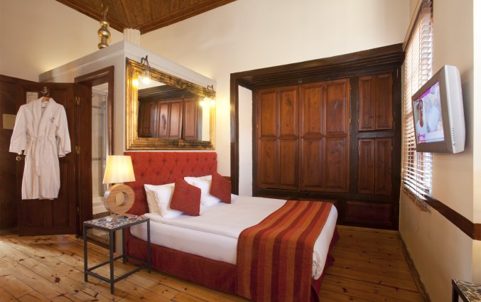 Slaapkamer van Hotel Alp Pasa in Antalya